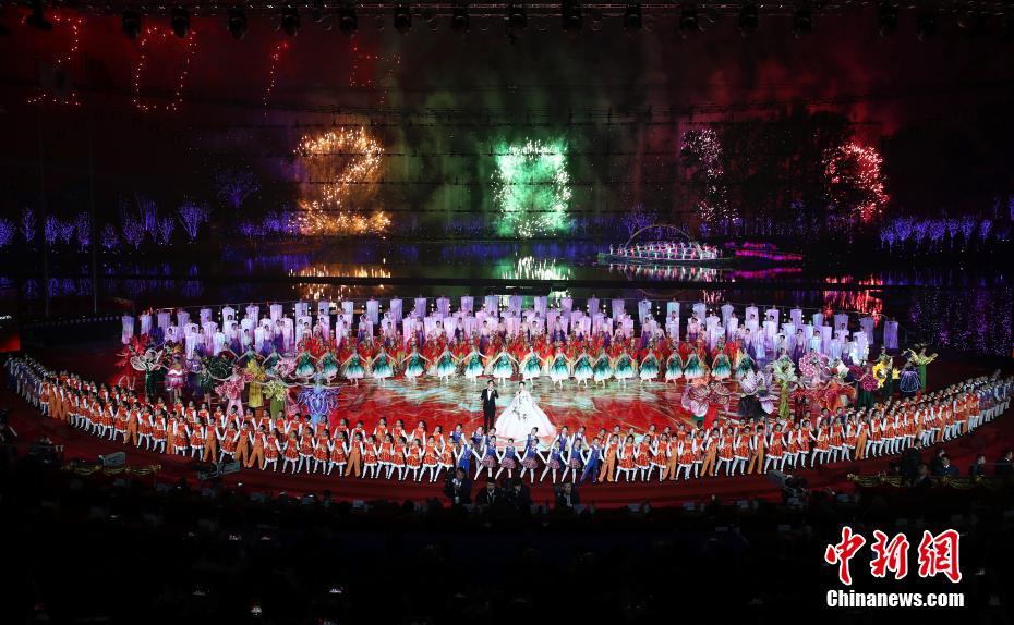 中金;：首予来,凯医药-b跑赢行业评级 目标价27.02港元